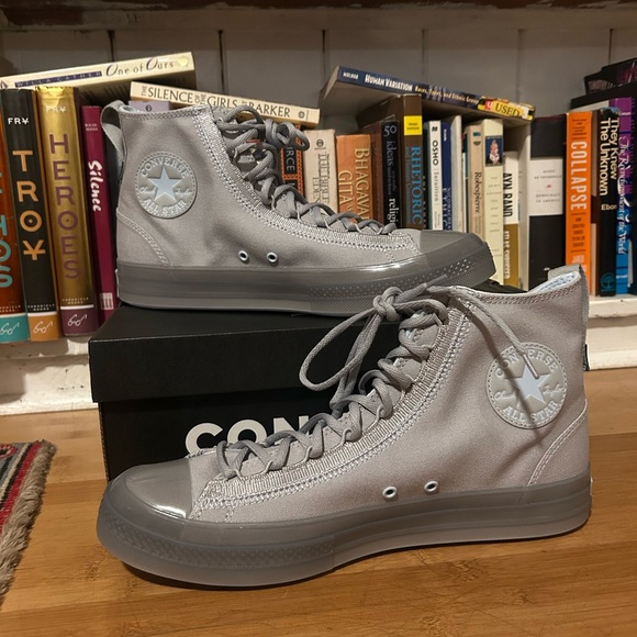 Converse - NWT Men's Gray High-Top Sneakers - Picture 3 of 5